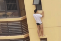 上海新闻：男子偷情从酒店窗外坠亡 家属索赔百万被驳
